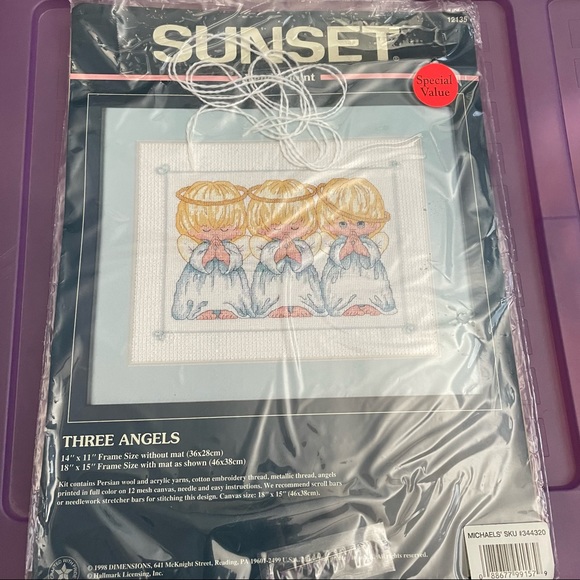 Three Angels needlepoint kit - Picture 1 of 3